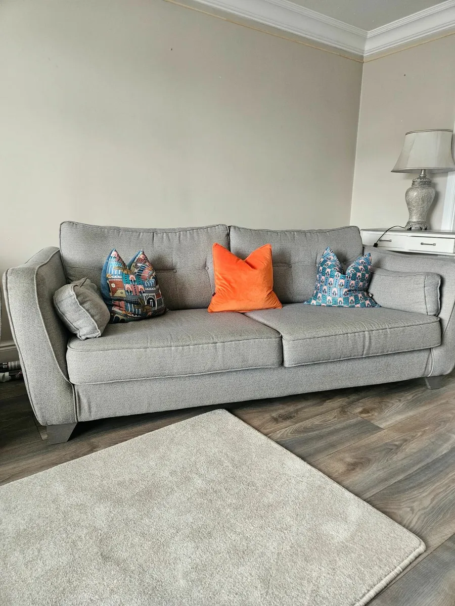 Grey 4 seater sofa and 2 seater Sofa - Image 4