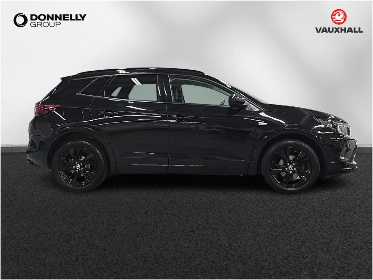 Vauxhall Grandland Diesel Hatchback GS - Image 3