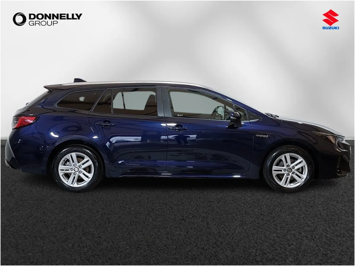 Suzuki Swace Estate Motion - Image 3