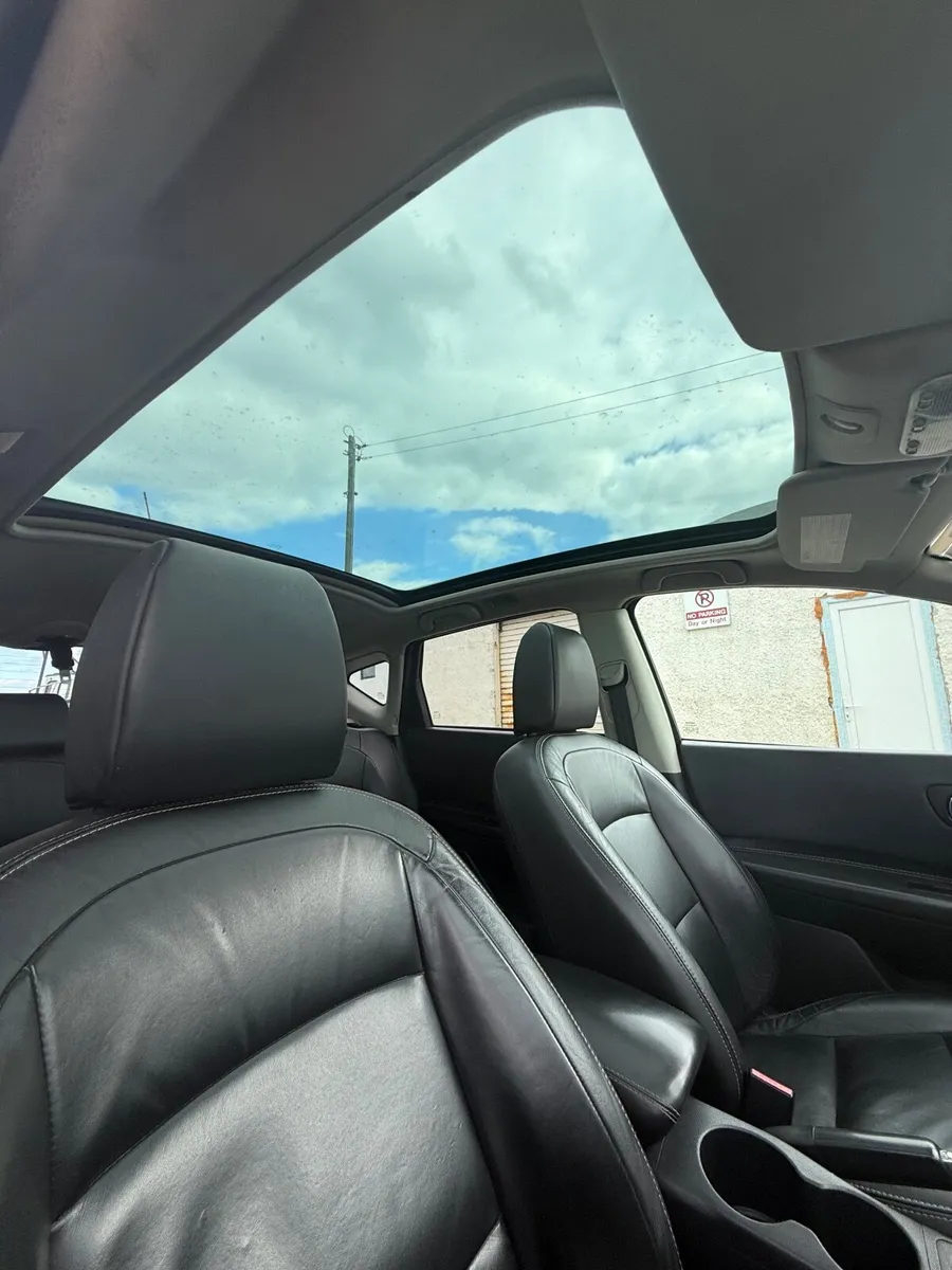 Nissan Qashqai 2010 - Image 4