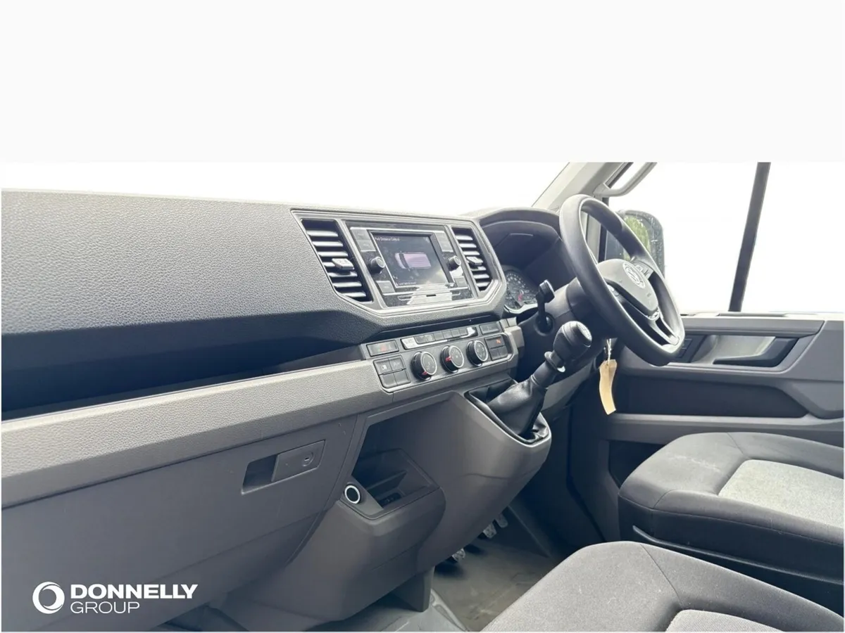Volkswagen Crafter Cr35 Lwb Diesel Fwd Trendline - Image 2