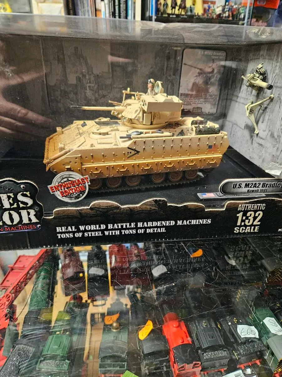 Corgi Forces of Valor American Bradley Armoured Ca - Image 2