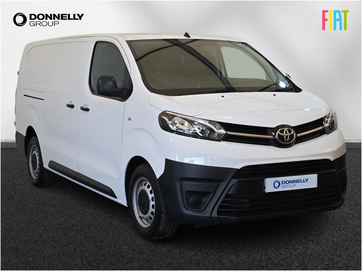 Toyota Proace Long Diesel Active - Image 1