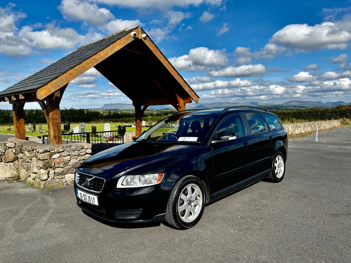 Volvo V50 2.0D 6Spd *New NCT*Special Car* 100k - Image 3