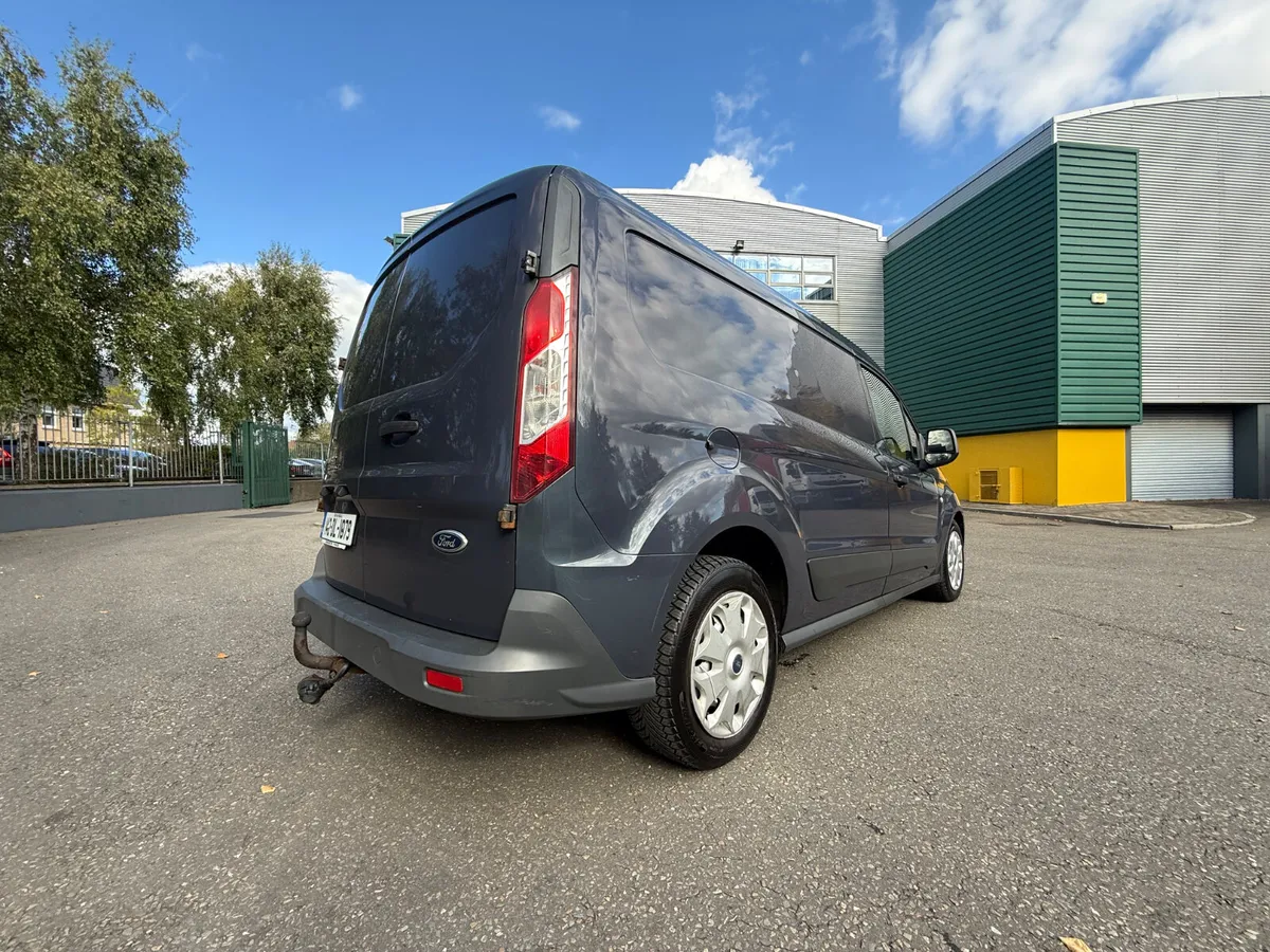 Ford Transit Connect Long wheel base 3 seater - Image 4