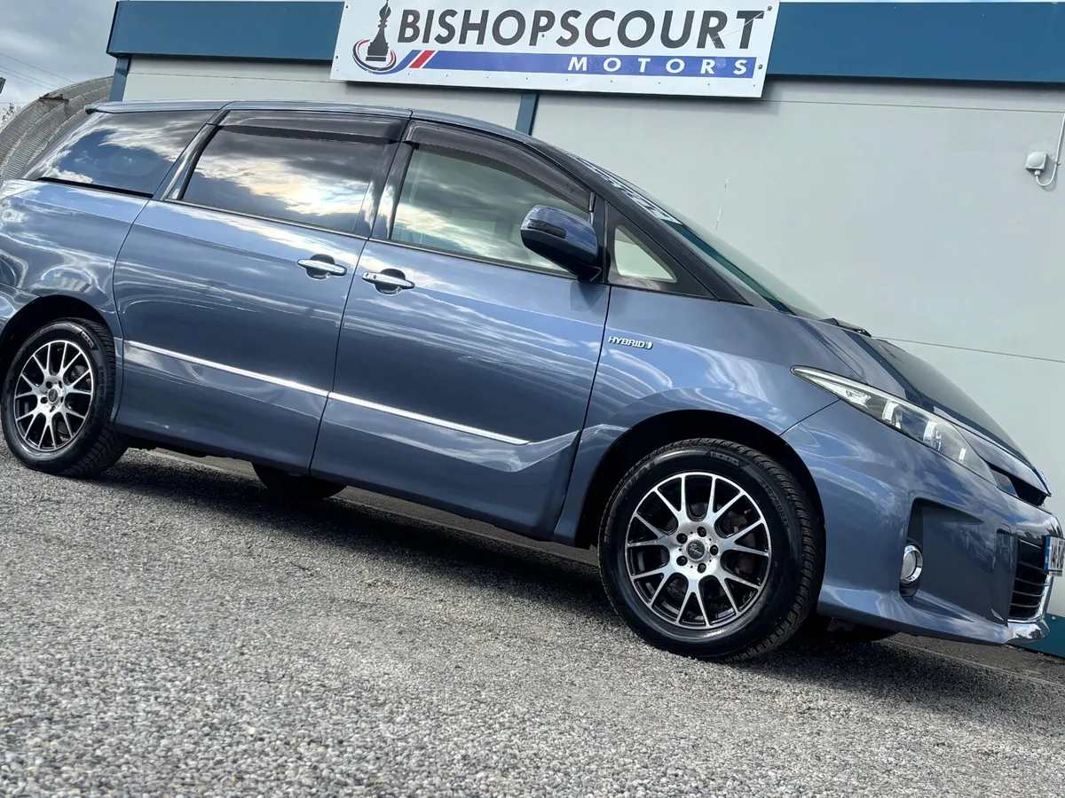 Toyota Estima 2014 - Image 3