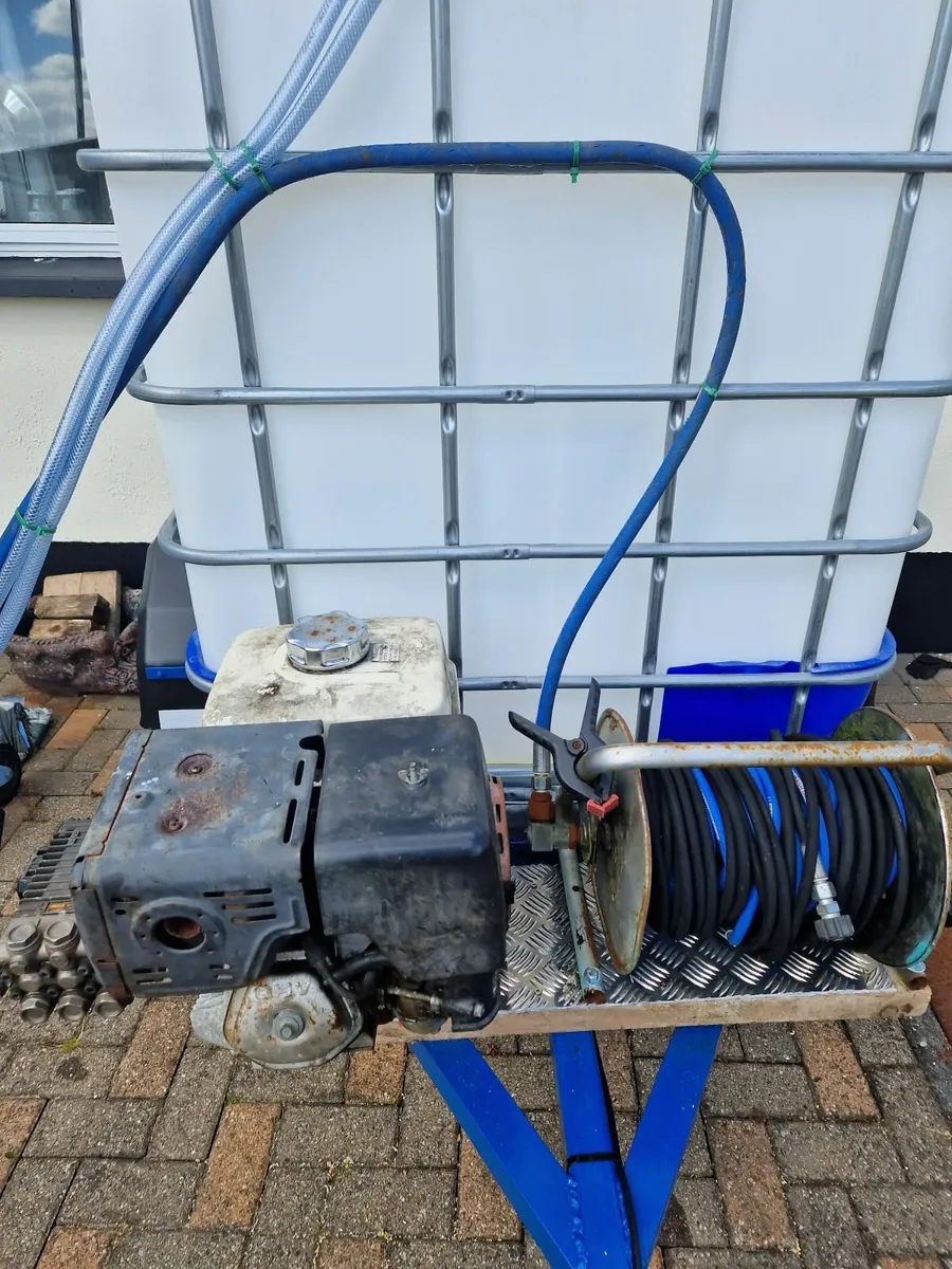 Ibc tank on trailer with power washer - Image 1