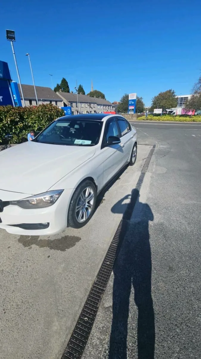 BMW 316d - Image 3