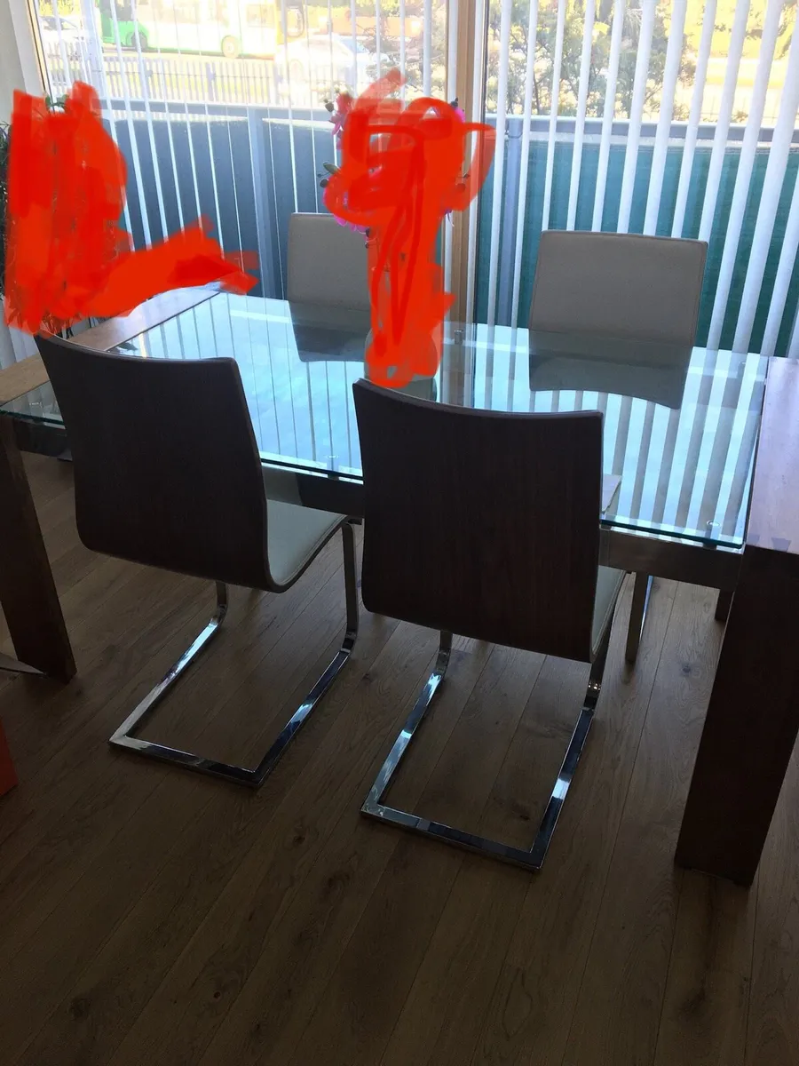 Kitchen Table and 4 Chairs - Image 1