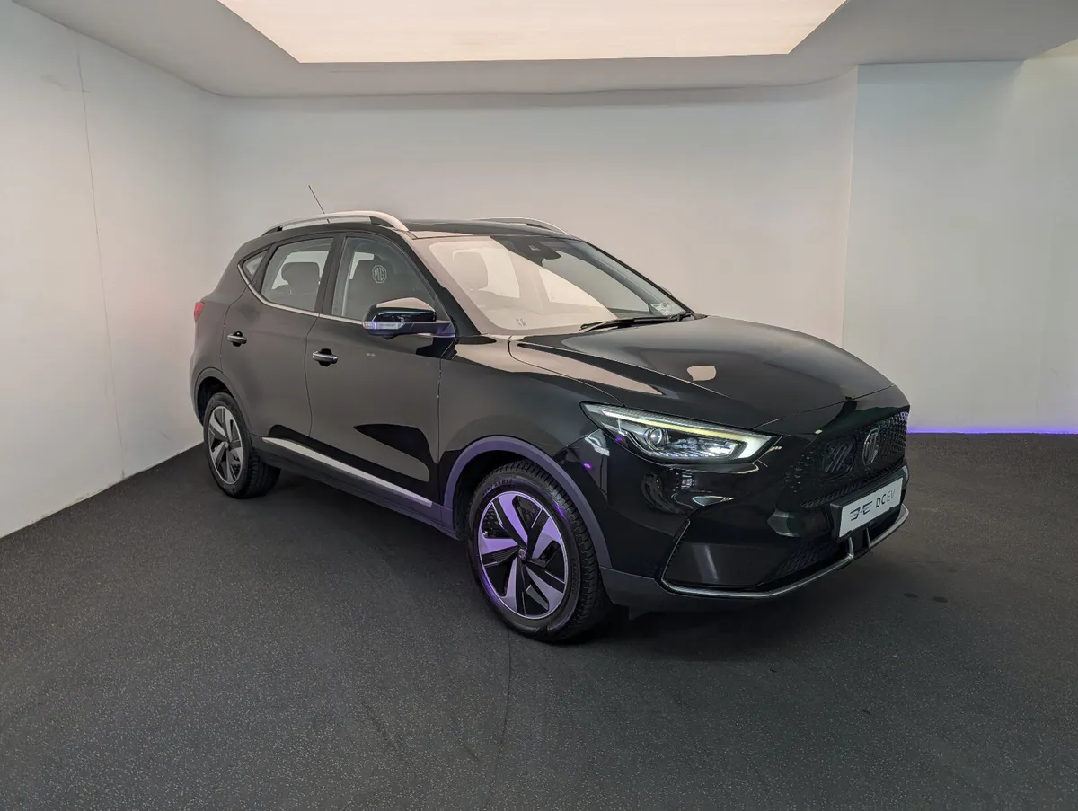 MG ZS EV Long Range Exclusive -with Pano Roof - Image 1