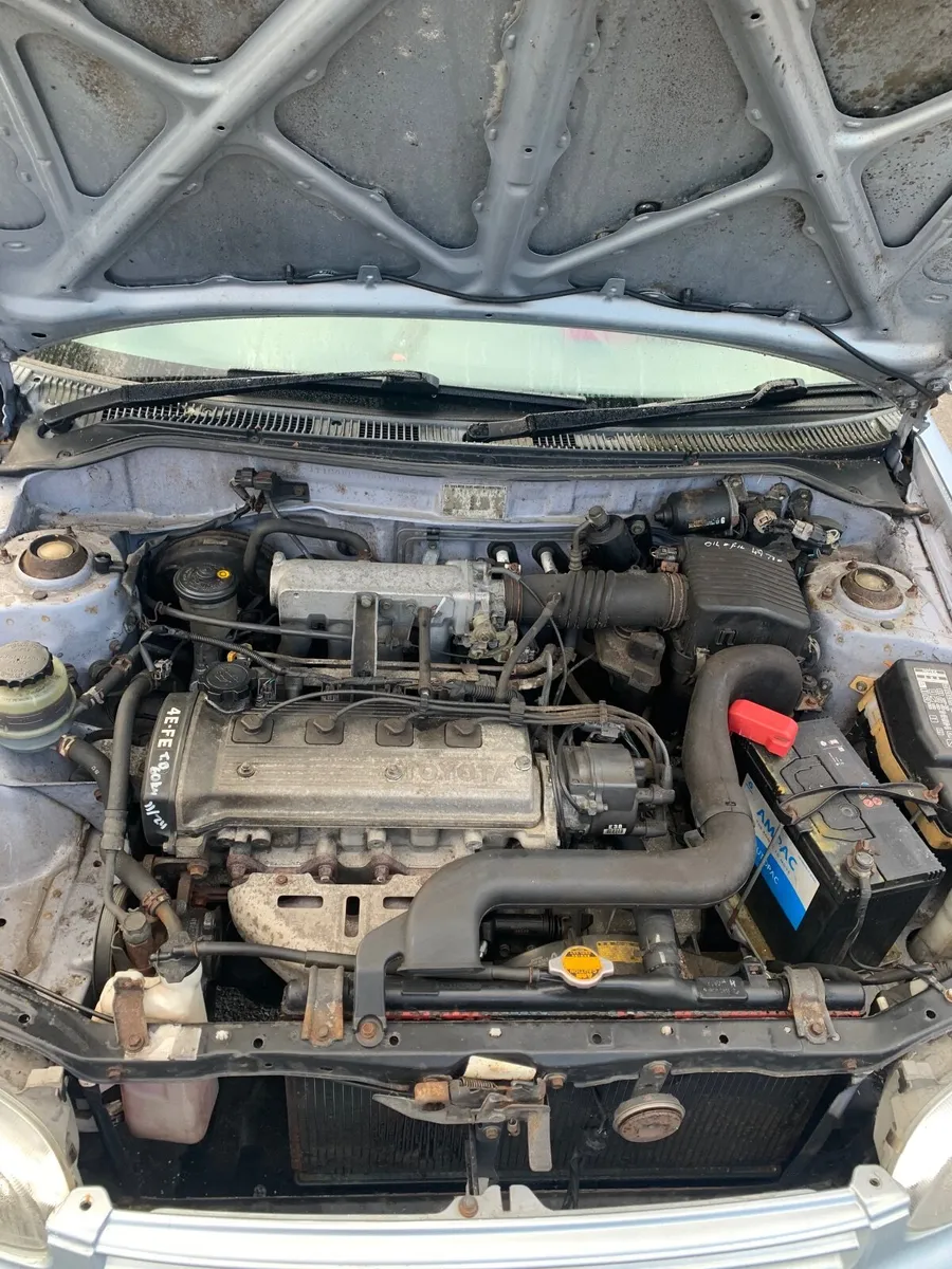 Toyota Starlet 1999 - Image 2