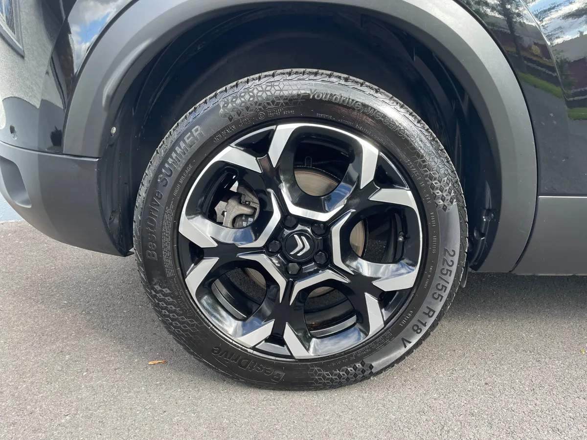 FLAIR PHEV - APPLE PLAY - HALF LEATHER - 140TAX - Image 2