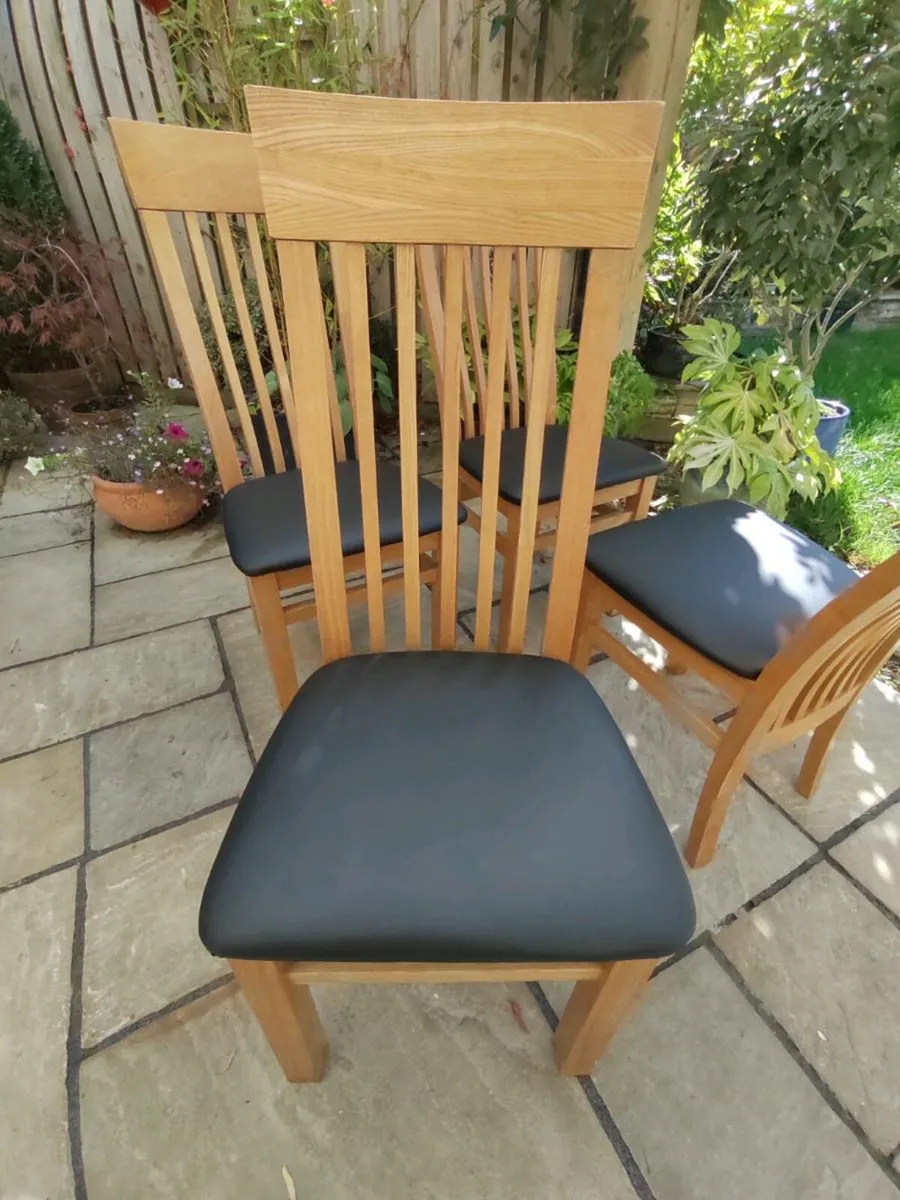 4 kitchen dining chairs - Image 2