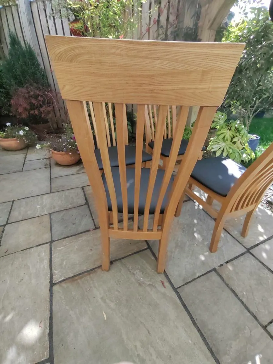 4 kitchen dining chairs - Image 3