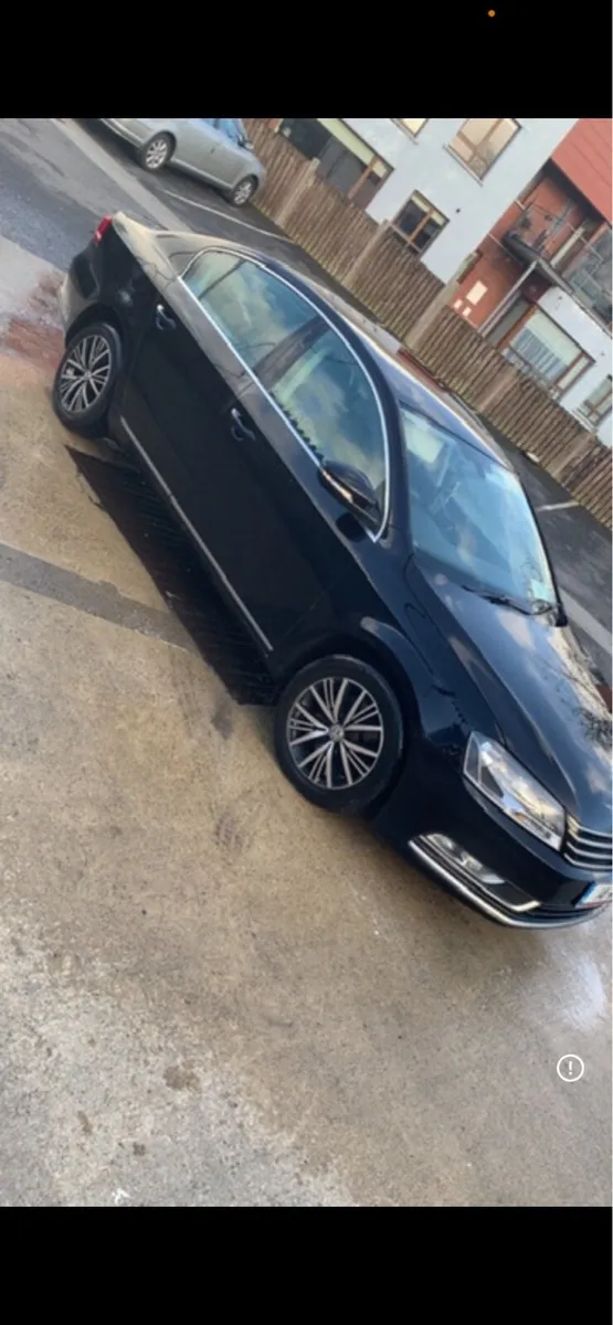 2014 2.0L volkswagen passatt - Image 1