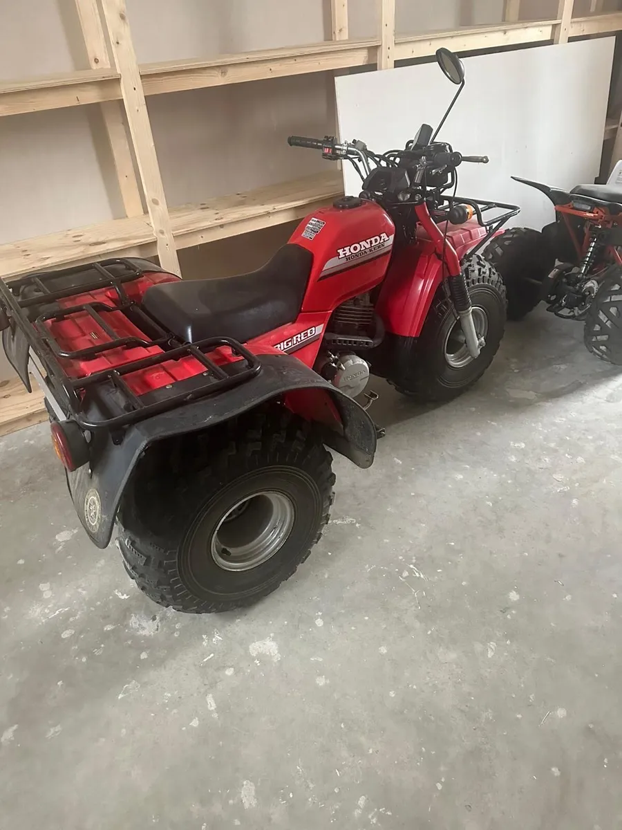 Honda Big Red - Image 3