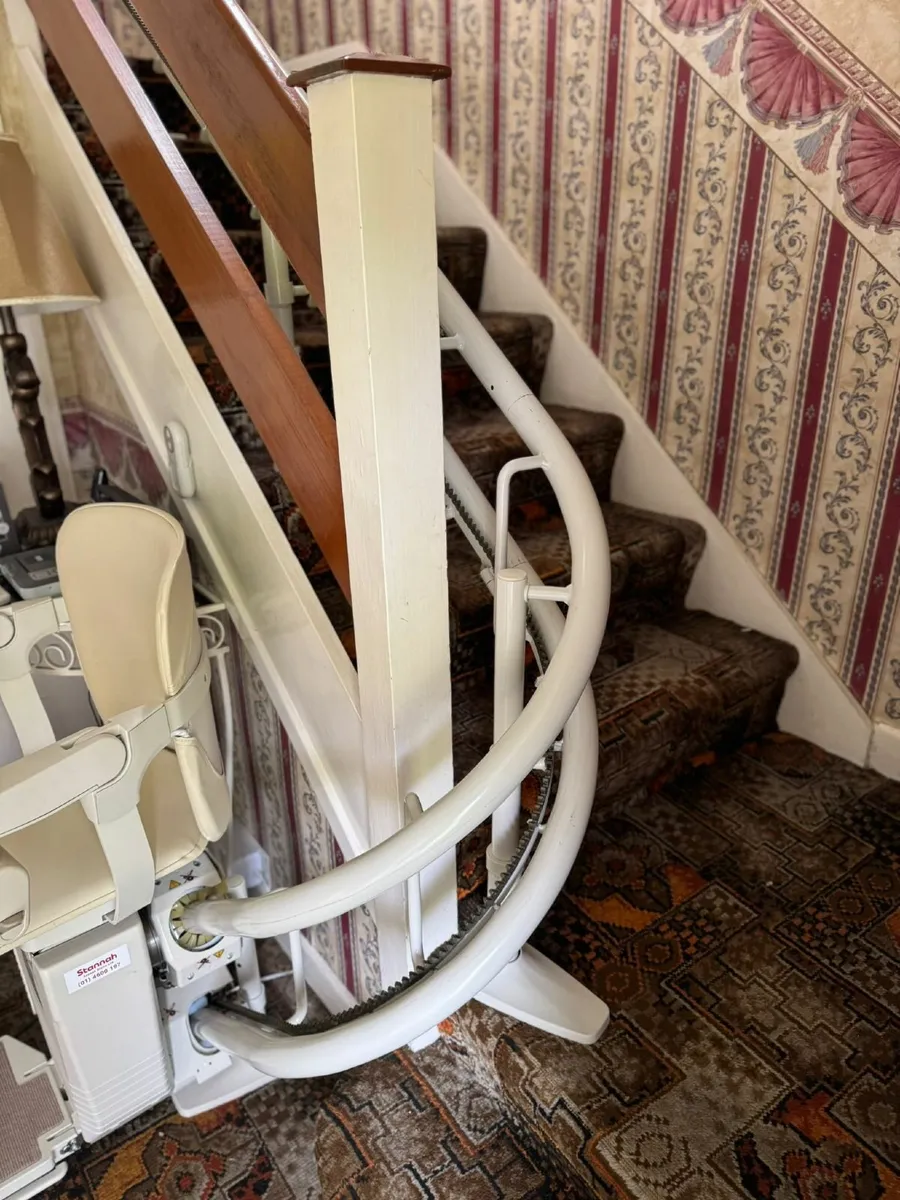 Oto Air Stair lift- Double 90 degree - Image 4