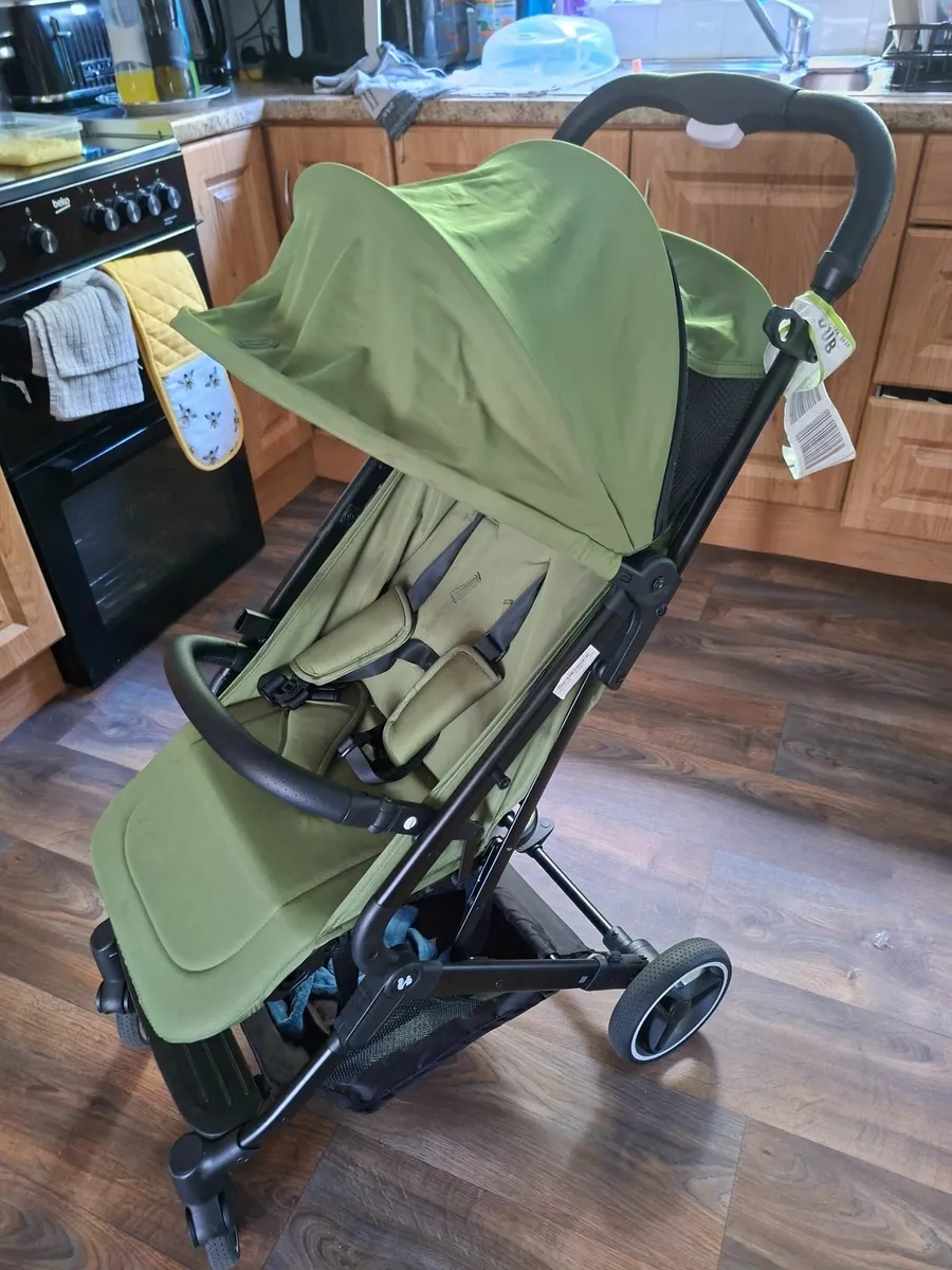 Pushchair - Image 1