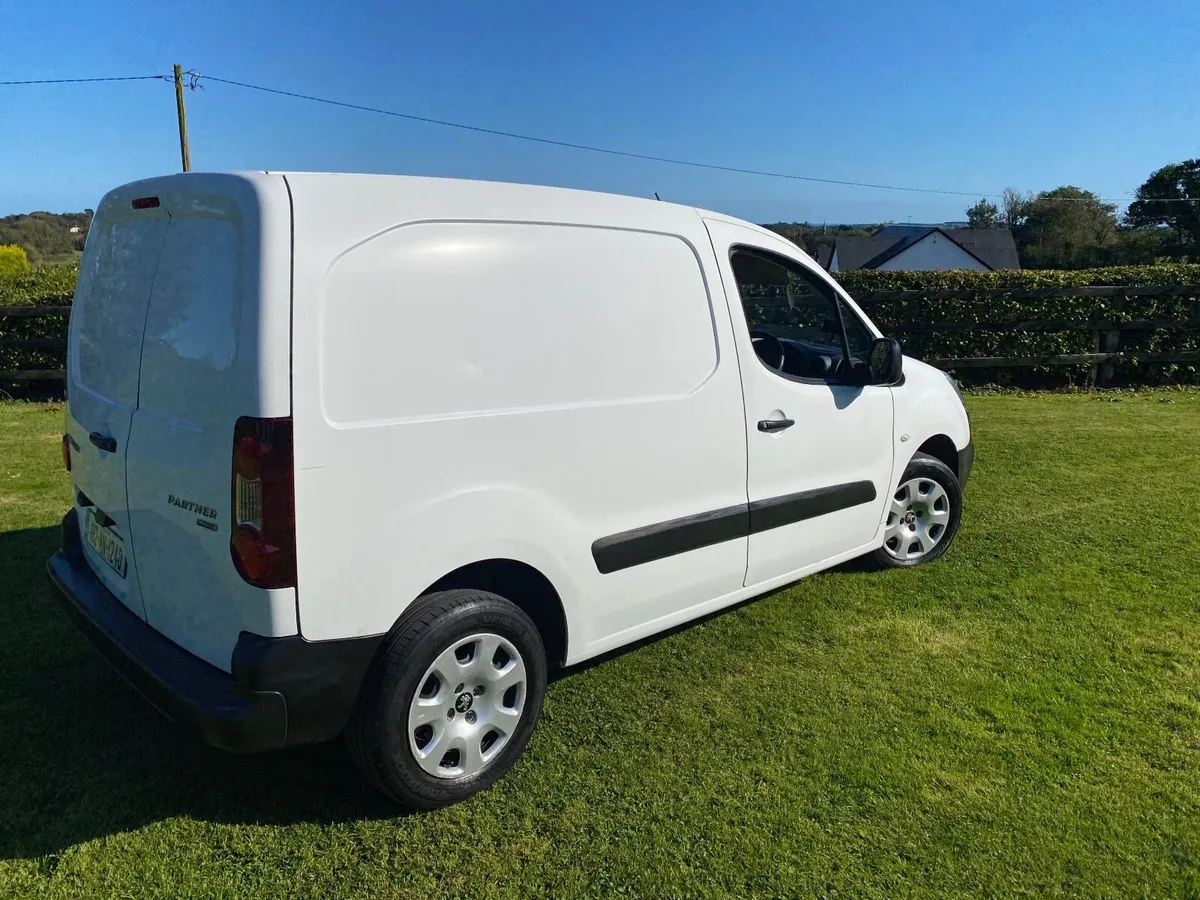 Peugeot Partner 2016 - Image 1