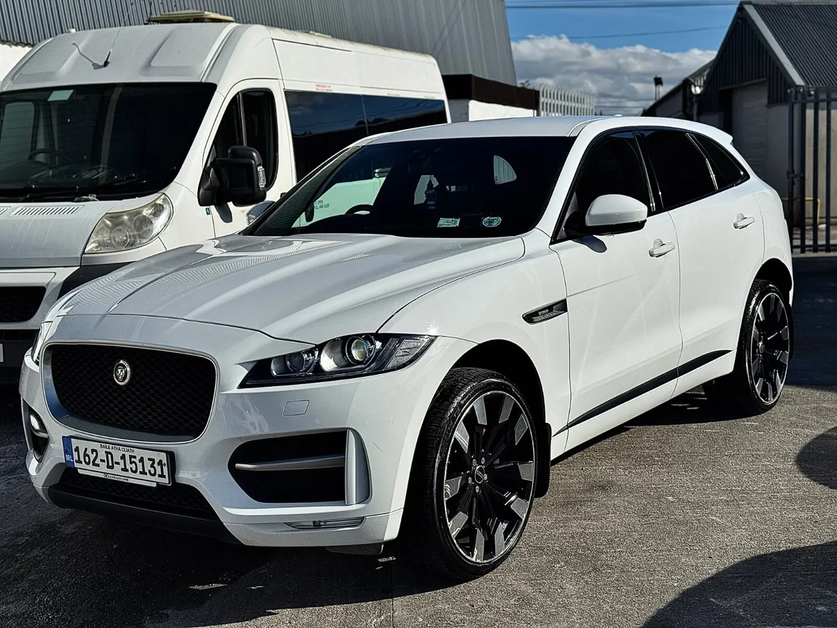 ⚫️Jaguar F-Pace 2016 TOP SPEC!!⚫️ - Image 4