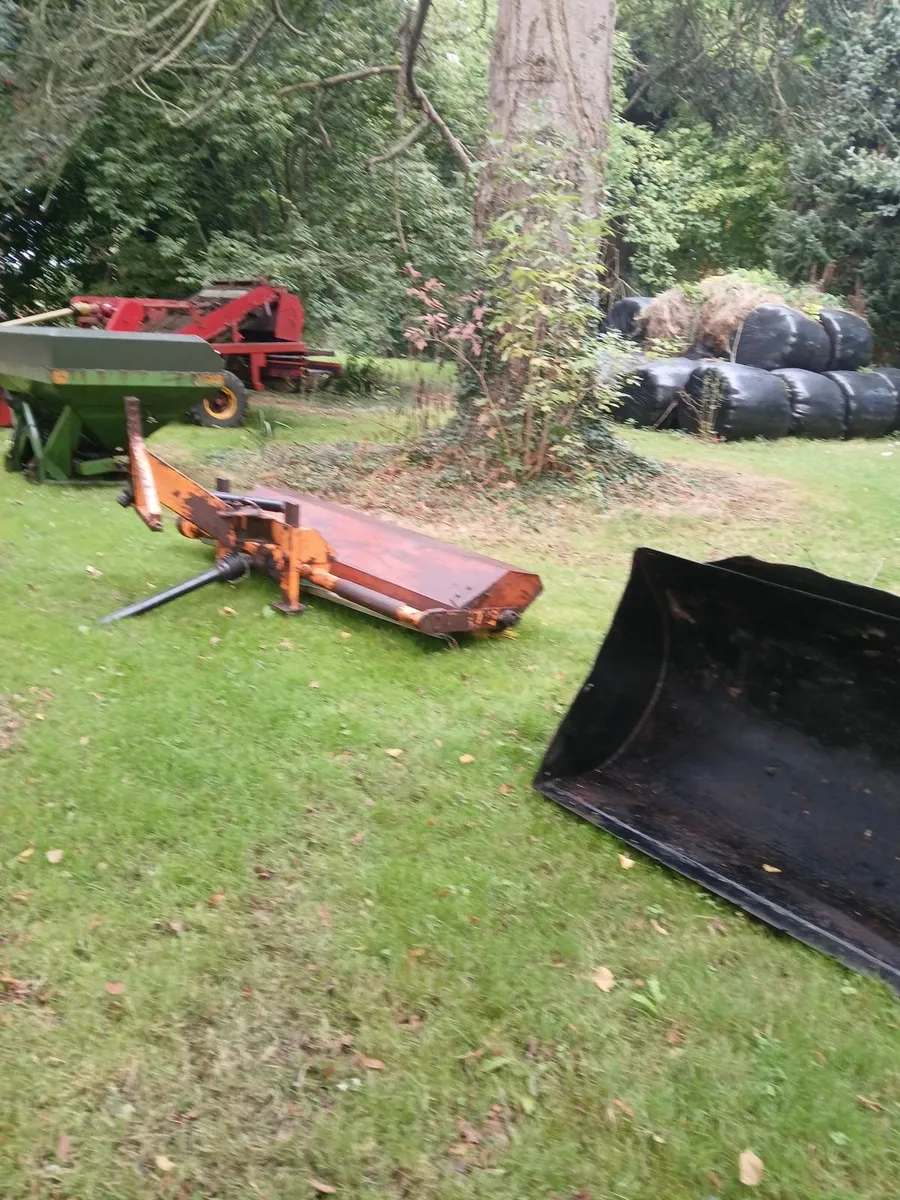 Farm Machinery AUCTION - Image 4