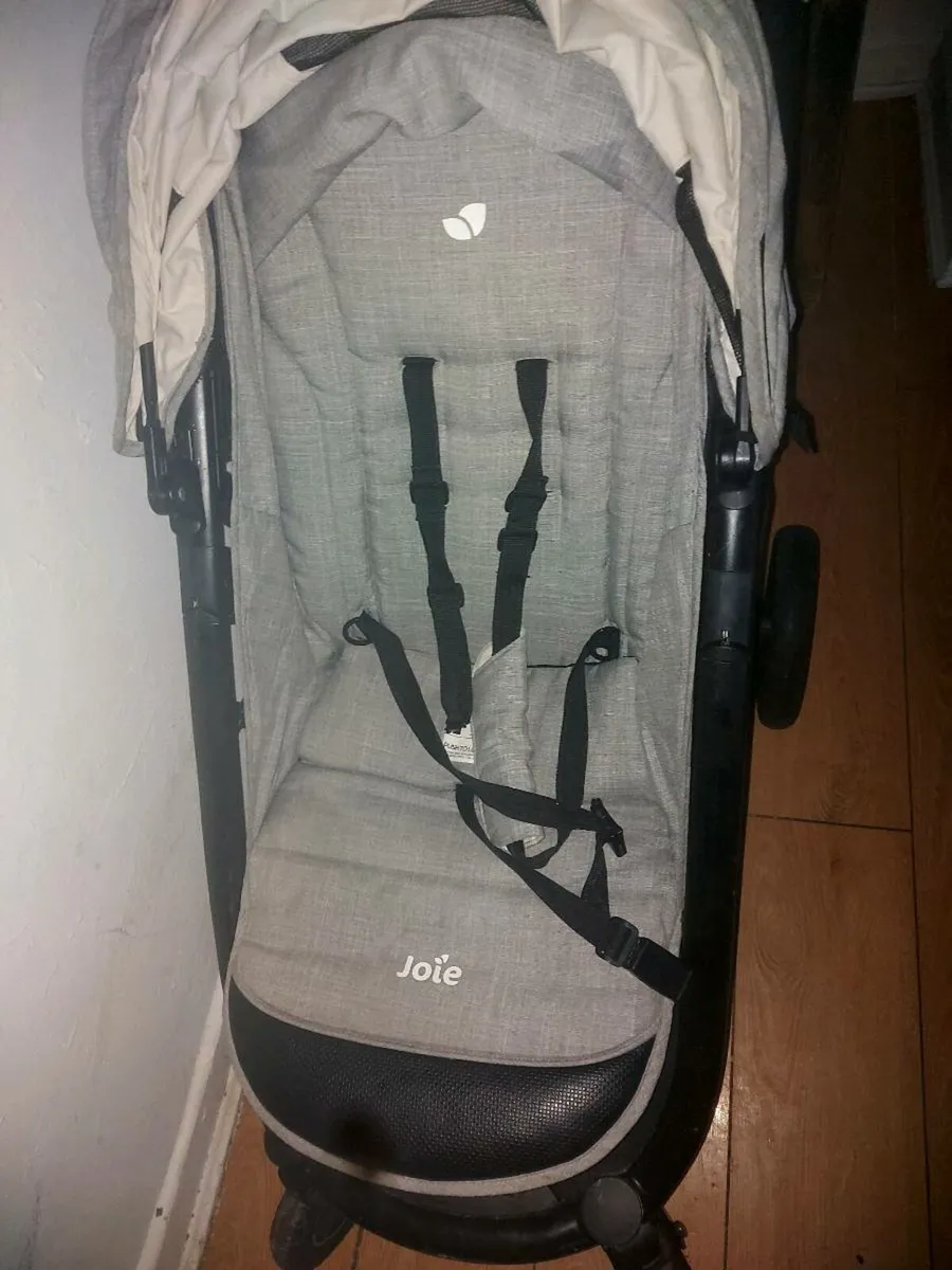 Joie pushchair as new - Image 3