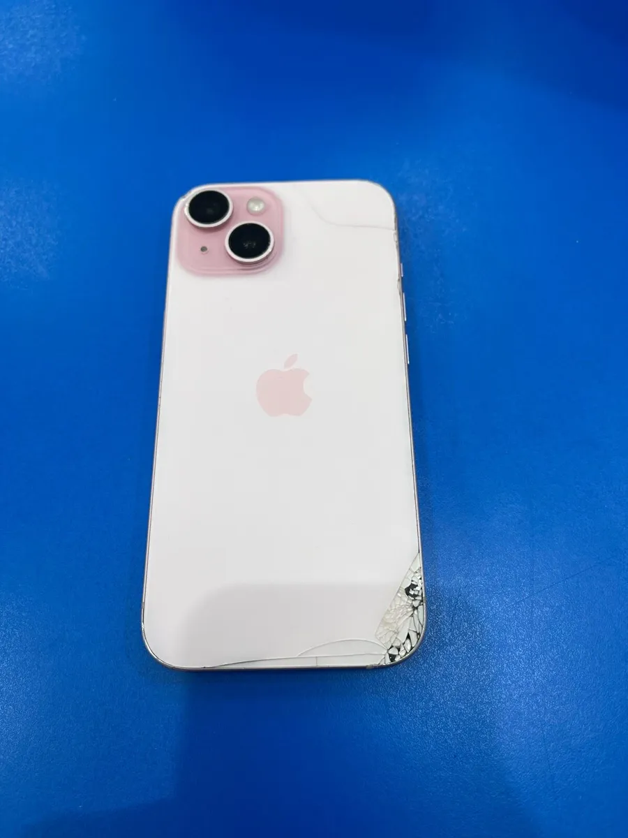 iPhone 15 128GB unlocked - Image 3