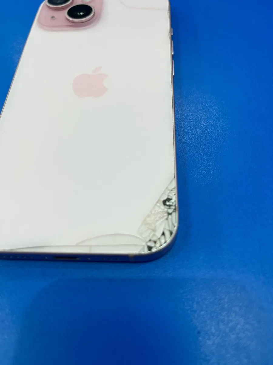 iPhone 15 128GB unlocked - Image 4