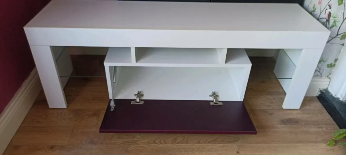 Modern TV cabinet - Image 2