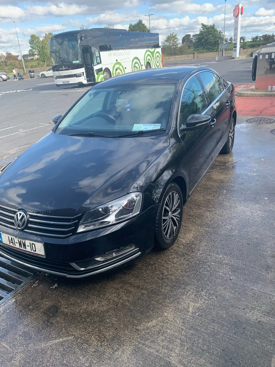 2014 2.0L volkswagen passatt - Image 2