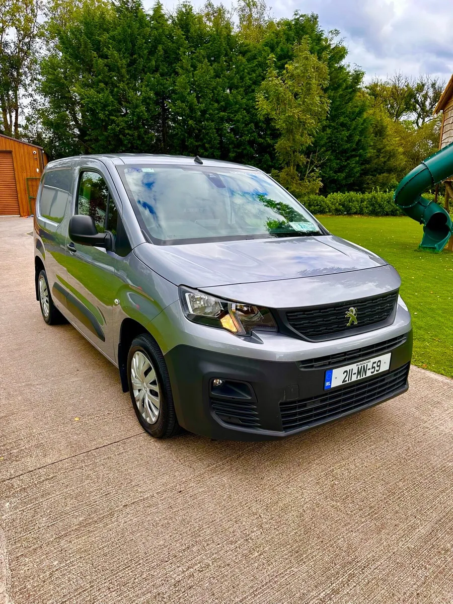 Peugeot partner 1000kg no vat - Image 1