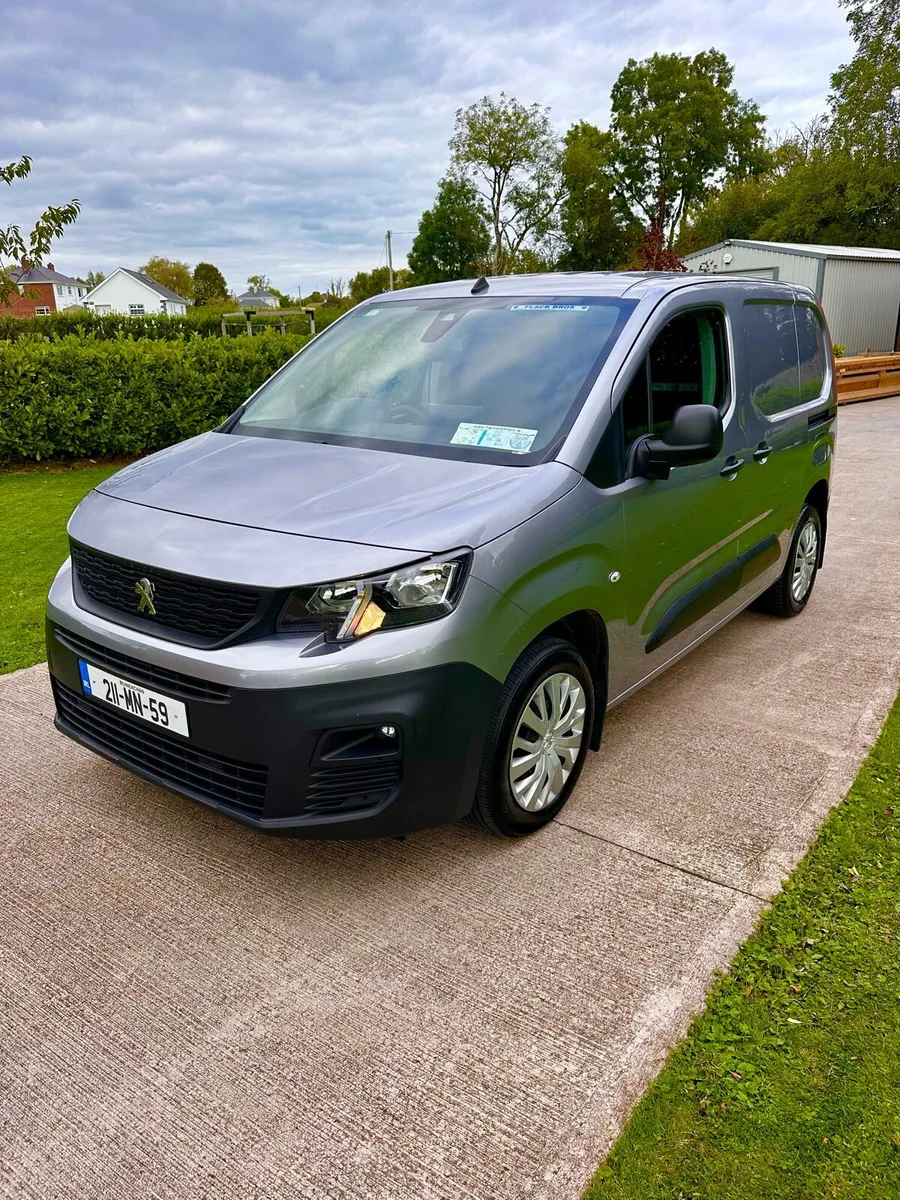 Peugeot partner 1000kg no vat - Image 3