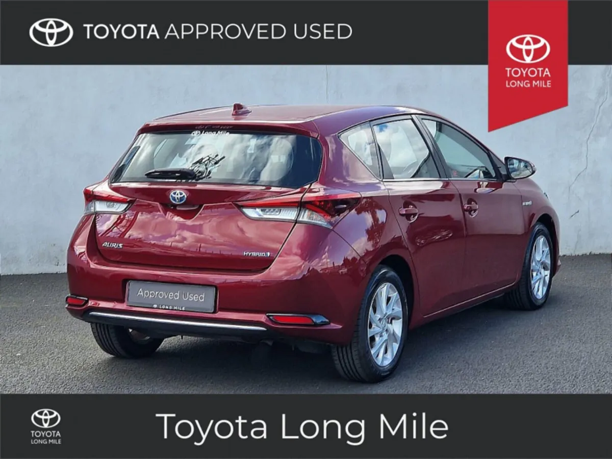 Toyota Auris 1.8 Hybrid Luna 5dr - Image 3