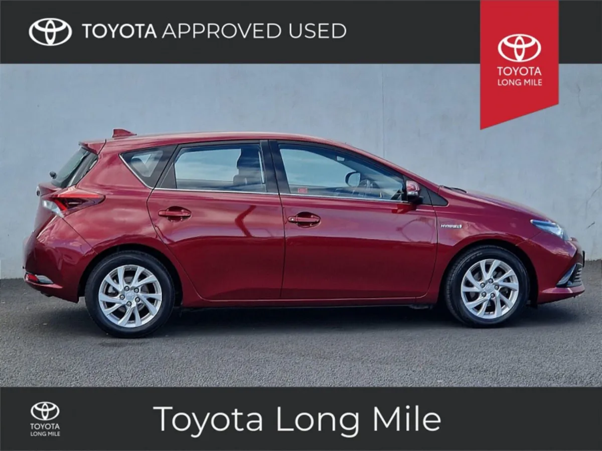 Toyota Auris 1.8 Hybrid Luna 5dr - Image 4