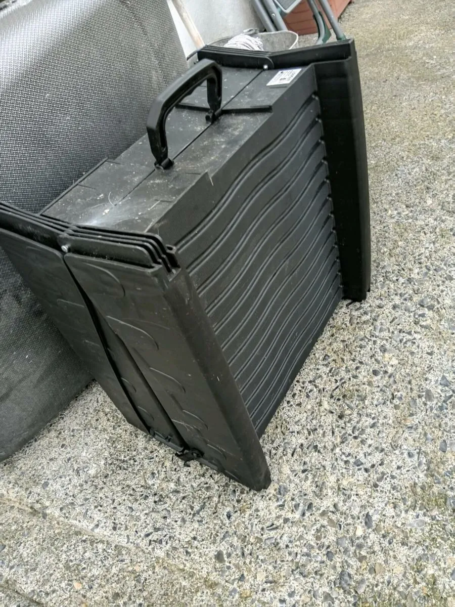 Ladder - Image 1