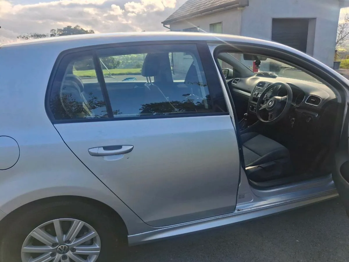 VW Golf - Image 3