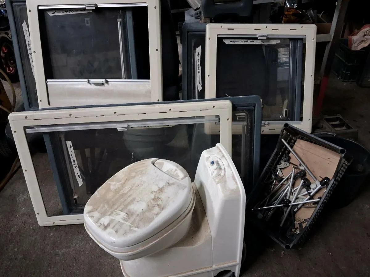 Camper conversion parts - Image 1