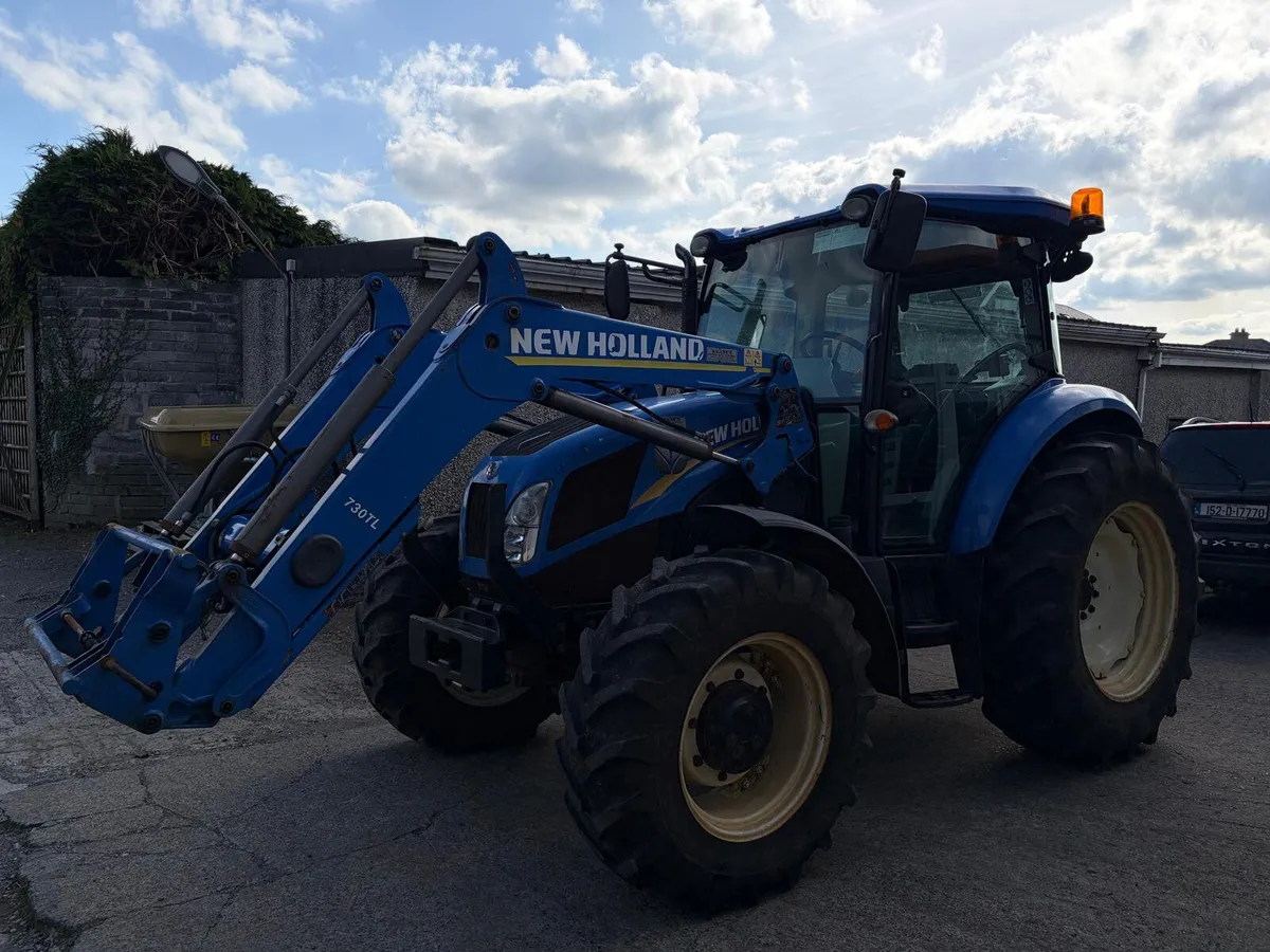 New Holland TD5.85 - Image 2