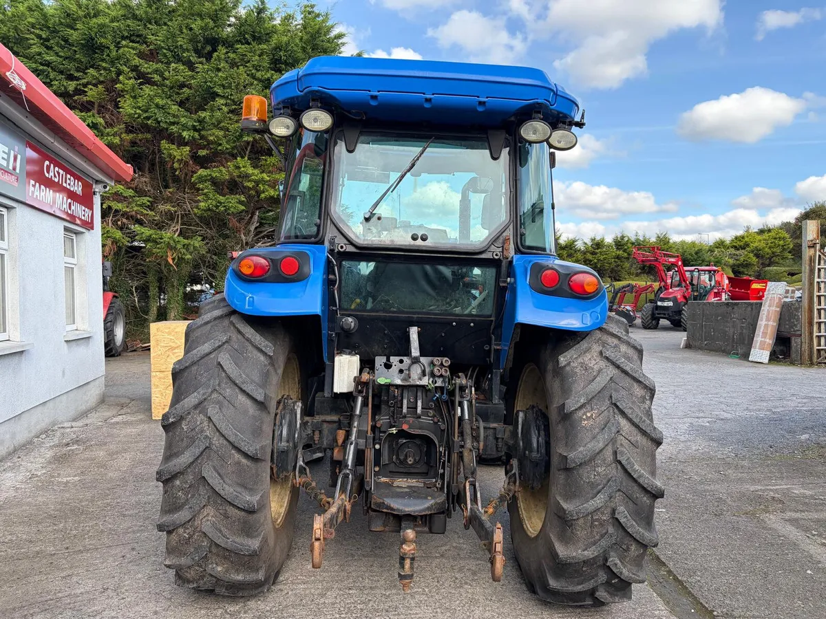New Holland TD5.85 - Image 3