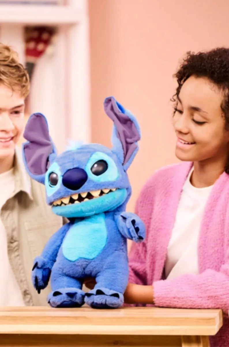 Disney Stitch Puppetronic interactive toy - Image 4
