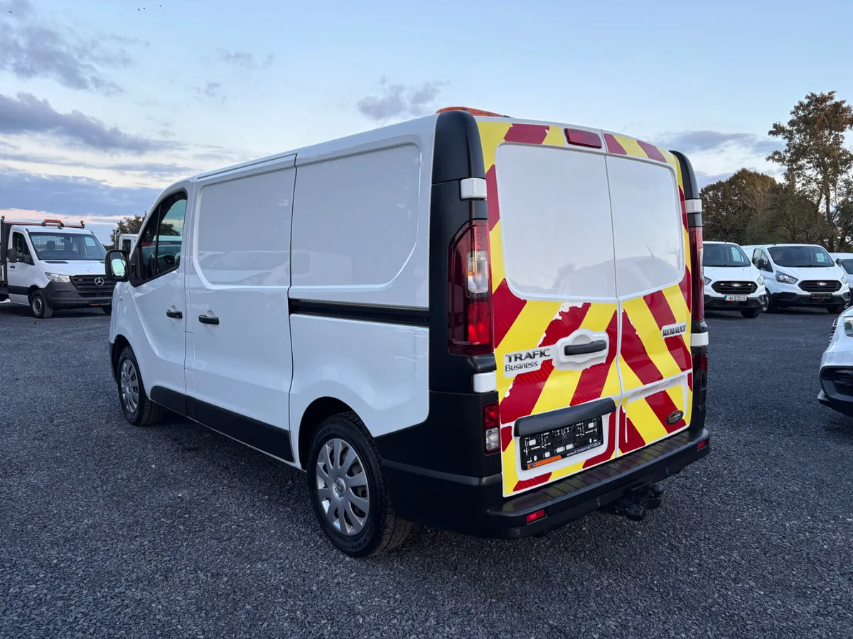 Renault Trafic - Image 3
