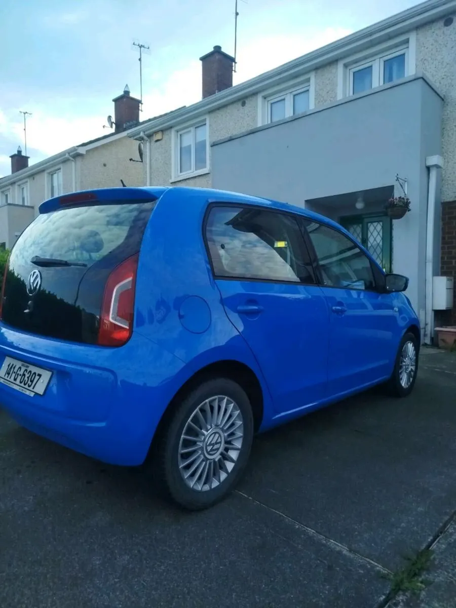 VW up, top spec automatic - Image 3
