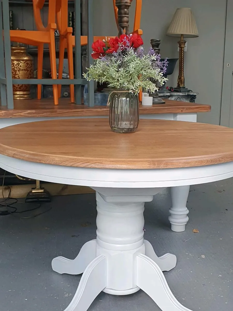 6 seater extendable solid oak - Image 4