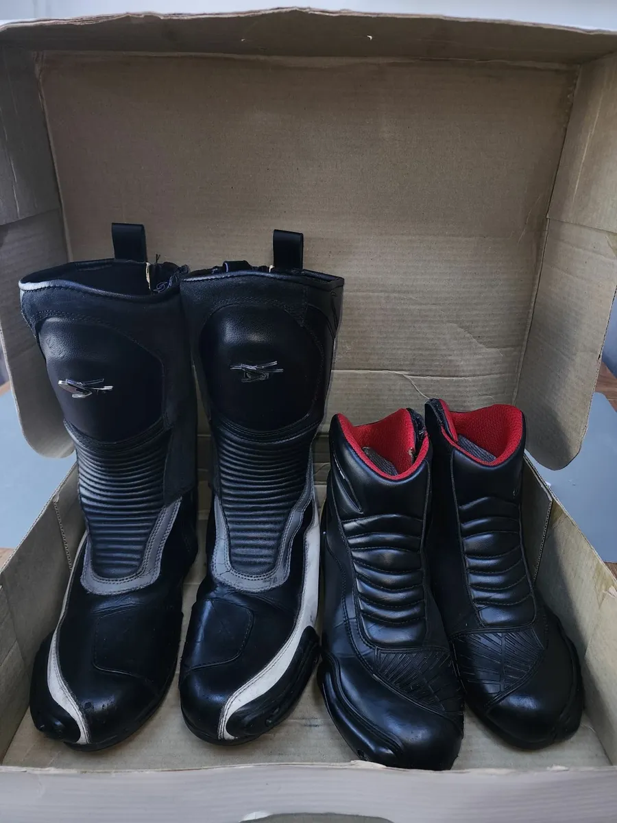 Motorcycle boots - Image 1