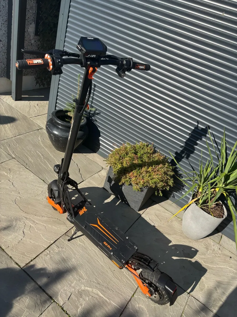 Electric scooter G2 Pro - Image 1