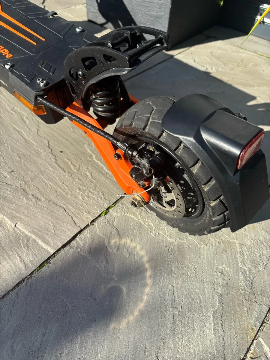 Electric scooter G2 Pro - Image 4