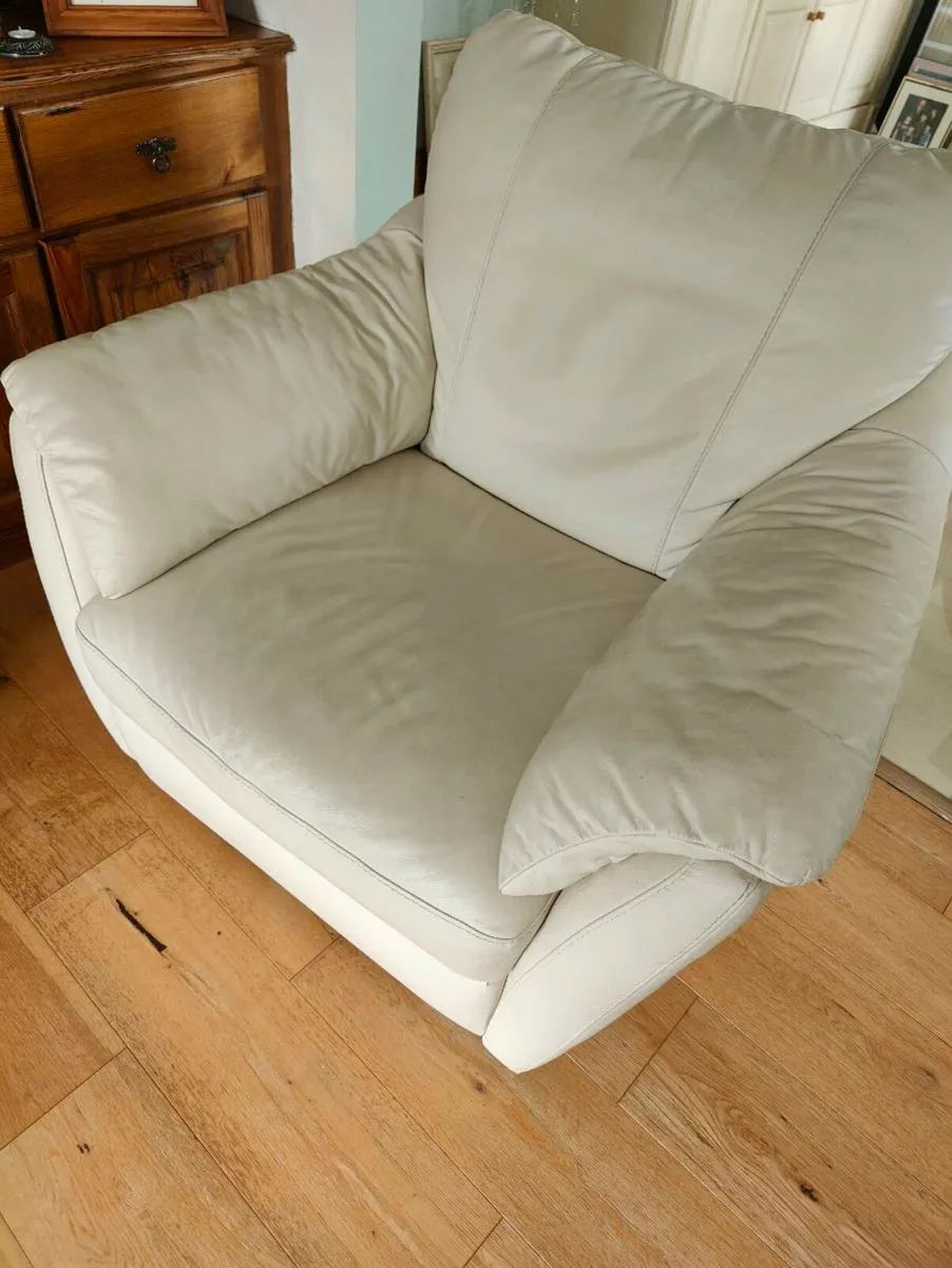 Leather Corner couch, arm chair, foot stool - Image 2