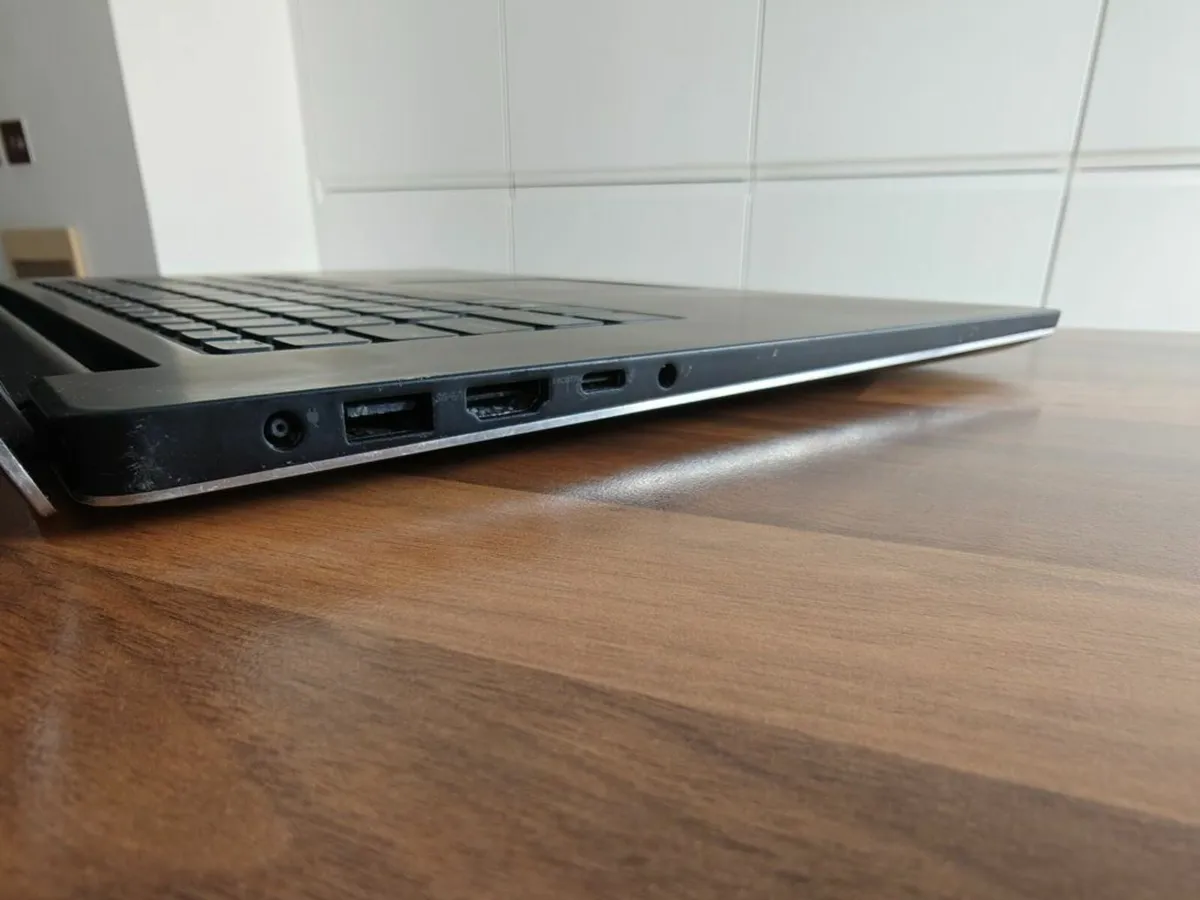 Dell Precision 5530 | i7 | 16GB | 512GB | 15.6" 4K - Image 4