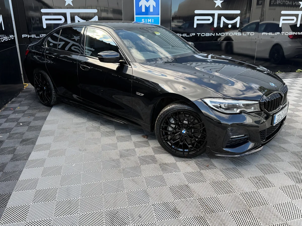 BMW 330e M Sport X Drive M Performance G20 Auto - Image 3