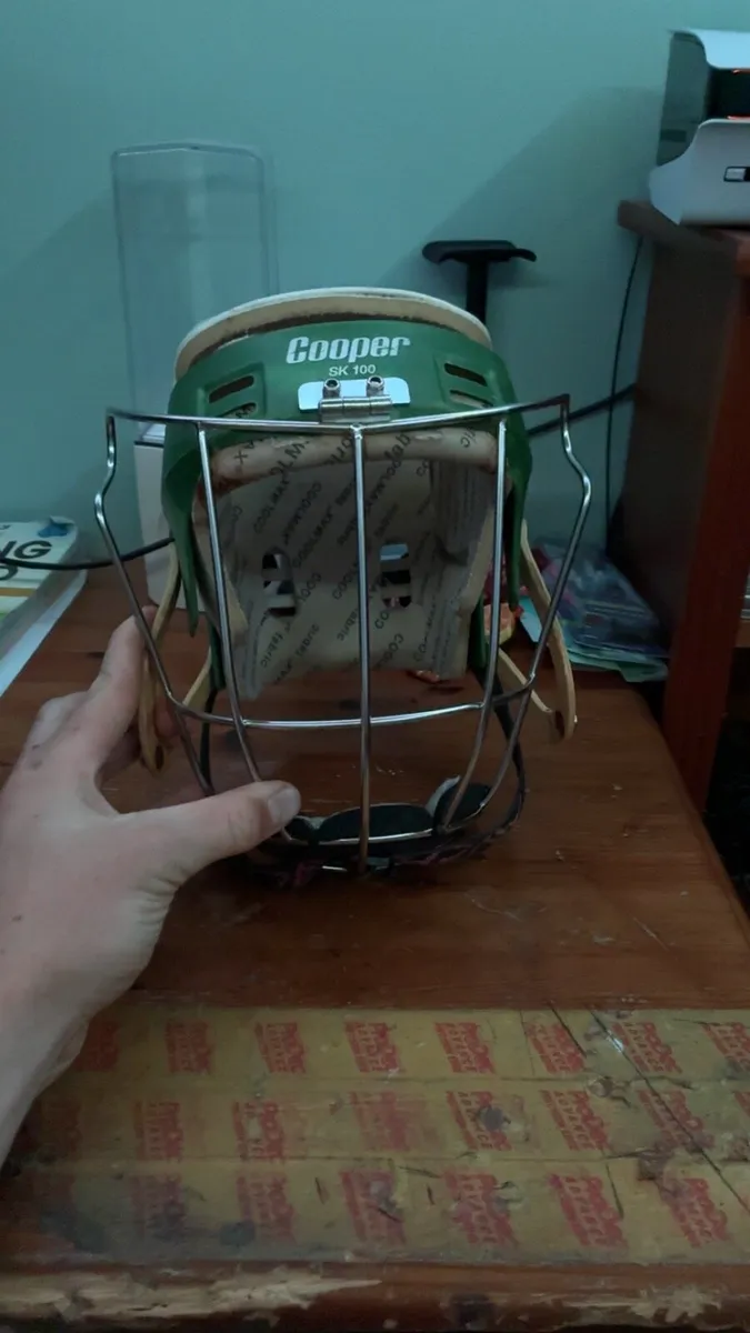 Thurles face guard - Image 1